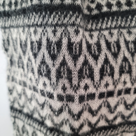 Burberry Kid mohair blend long striped scarf - Picture 8 of 10